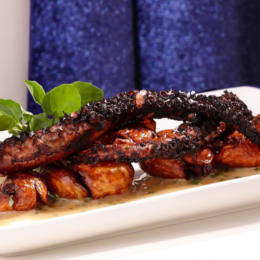 31693081_10156593708739589_4116616597190213632_n