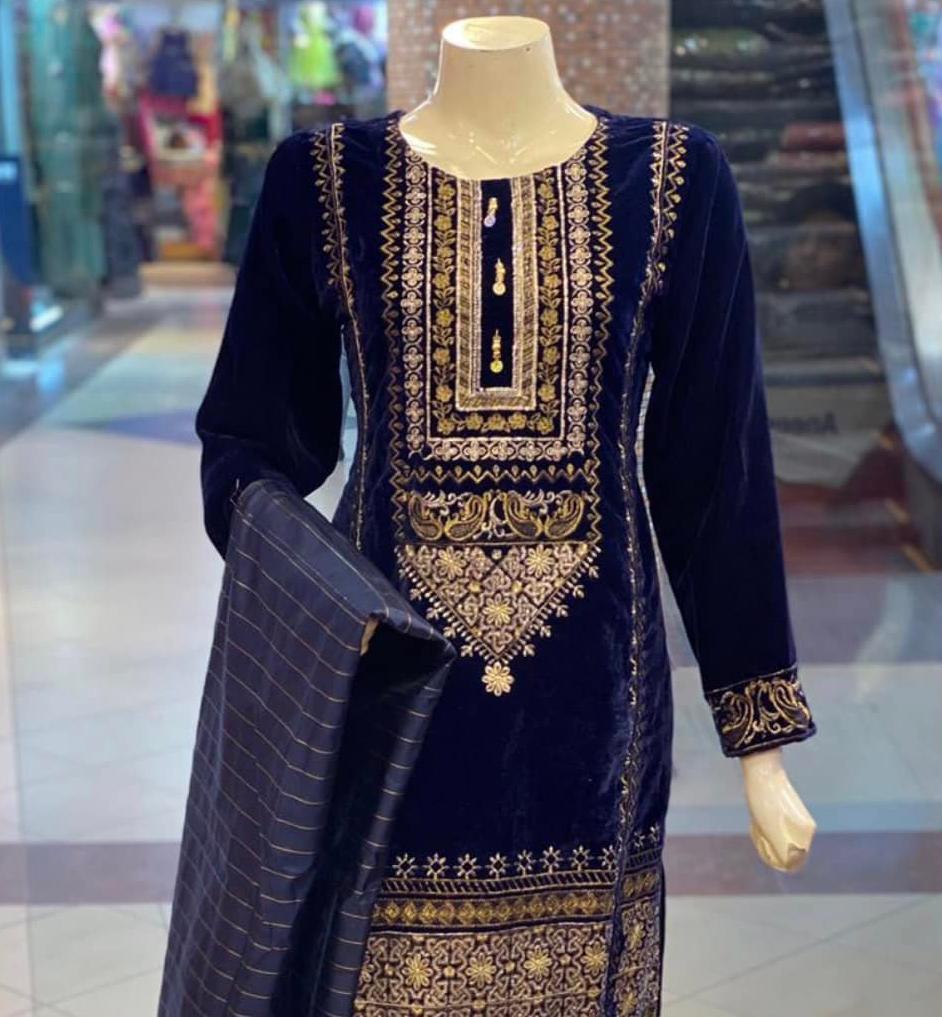 Firdaus Fashions Velvet Kurti